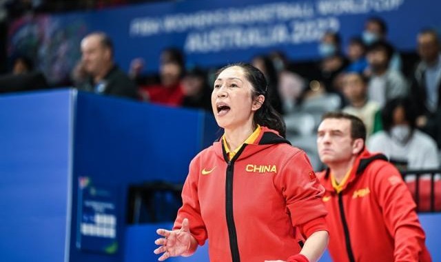 半岛体育-【人物】郑薇：细节控&amp;拼命三郎 严帅背后是知心大姐