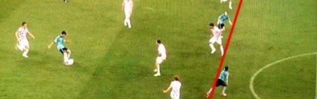 半岛体育-多家媒体：FIFA试运行越位新规 全身越线才算越位