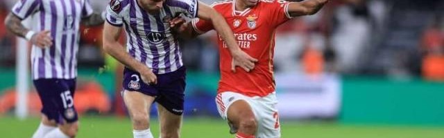 半岛体育注册-例行检查还是人格羞辱？本菲卡主场安保奇葩搜身